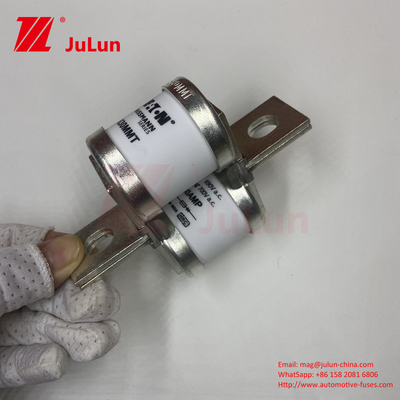 690V Keramische Automotive Sicherungen M6/M8 Twin Flat Plate Bolt Typ 0,43kg Schwerlast Sicherungslösung