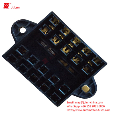 Automobilteile Elektronischer Schaltkreislauf-Schutz-Terminal Strom 32V30A-500A Auto Sicherungshalter Kupferkontakt 30A-500A