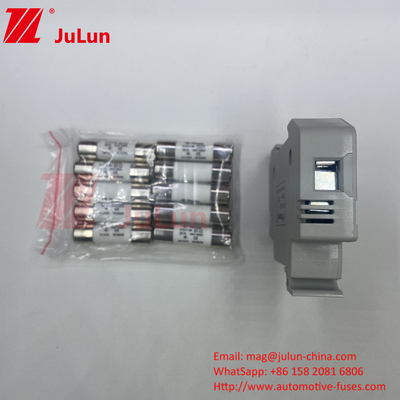 10A-63A Photovoltaik Sicherung für Solar PV-Installation 32A 10X38mm 1000V Gleichspannung Din Rail Sicherungshalter mit Licht für Solarsystem