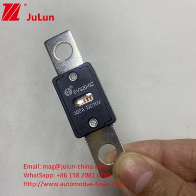 EV320-5C 200A 70VDC Elektrofahrzeuge Schnelllade Sicherung 68*19*10mm Lochentfernung 51mm