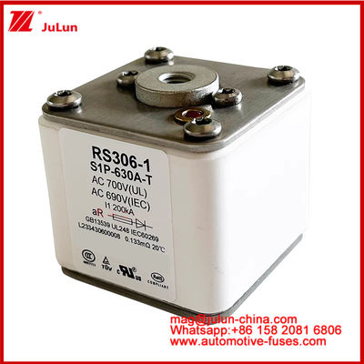 RS306-1 S1P-630A-T AC700 ((UL) Ar AC690V ((IEC) 200KV Quadratkaremische Sicherung EV oder HEV Elektrofahrzeug Traktion