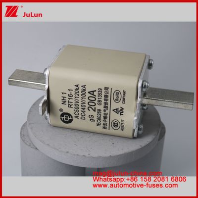 NH1 RT16-1 200A AC500V 120KA DC 440V 100KA Automobile Keramik Auto Sicherungen Blade Mount Für EV / HEV Fahrzeug Kleine Größe Hohe Nennstrom-Kurzschluss-Schutz