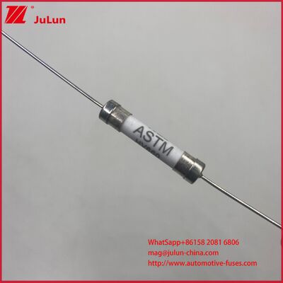 PCB Lead Installation6*30 500V Small volume 25A Ceramic Automotive Fuses Engineered for Performance and Long Term Protection in Automotive Circuits