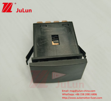 377953235 Warn- und Notfallleuchte Alarmleuchte Schalter Ford Truck BC45-13A350-BA 12V 24V Mercedes W201S12