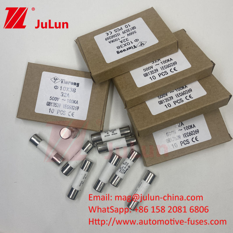 32A 10*38mm 15A 690VDC 1000VDC Panel Mount Solar PV Sicherung für robuste PV String Schutz