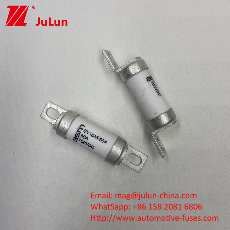 32A 700V Spannung Automotive Sicherung DC Sicherung EV1845 Serie 10kA Schraubendurchgang Medium Bolt Sicherung