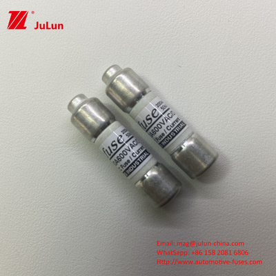 PV-keramische Sicherungen: 0,1 ~ 30A 20A 25A Sicherungen mit FUSE-Halter 50KA DC