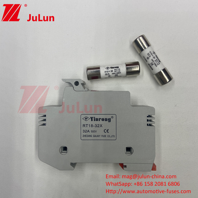 PV-30 CE TUV 10*38mm Dc 6A,8A,10A,12A,15A,20A,25A,32A PV Solar Dc 1000V Sicherung mit Sicherung zum Schutz von Solar-PV-Modulen